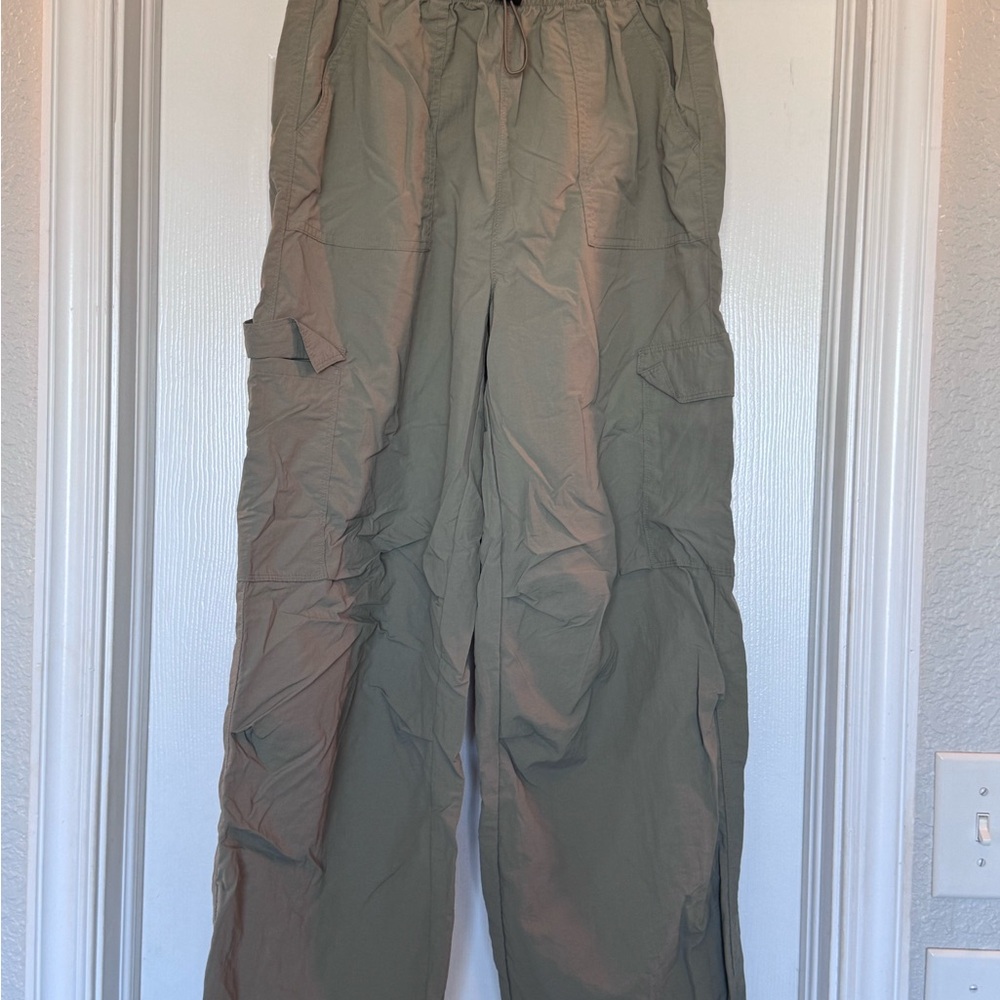 No Boundaries Men's Cargo Pants - Khaki